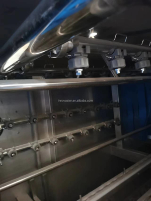La machine à laver automatique de conteneurs en plastique industrielle de 18 kW de puissance et de 215 kg de capacité