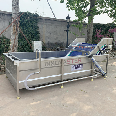 Laveuse automatique de la ligne de transformation des légumes à feuilles de salade avec 6000*1400*2400 dimensions