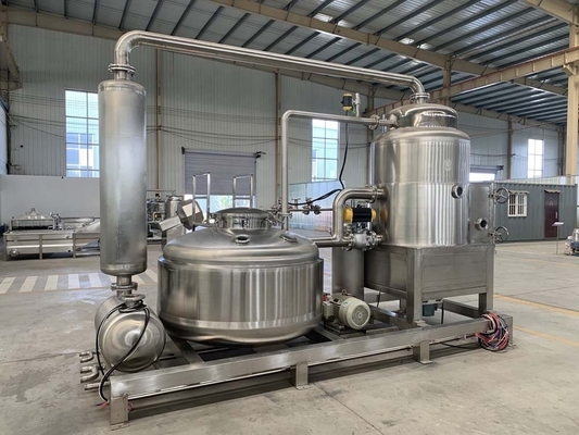 Chauffage à la vapeur Friteuse à vide profond moyen 960 kg Capacité pour les chips de pommes de terre et de banane
